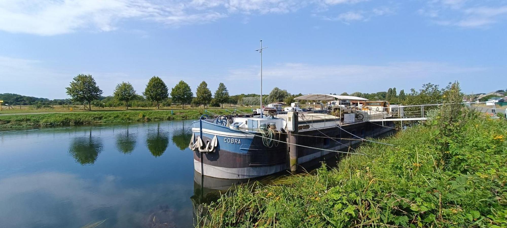 Odyssee Gite Sur Peniche Saint-Valery-sur-Somme Exterior foto